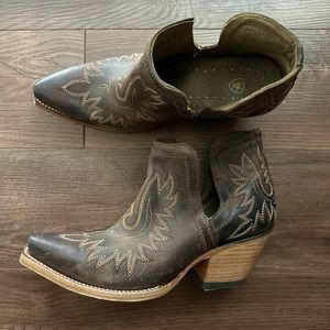 Ariat Booties